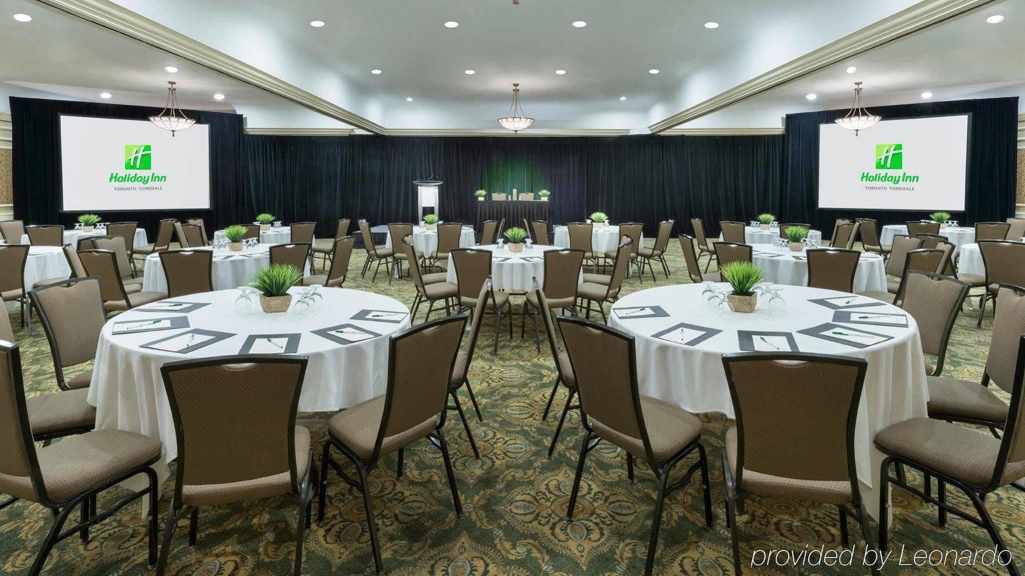 Holiday Inn Toronto - Yorkdale Екстер'єр фото
